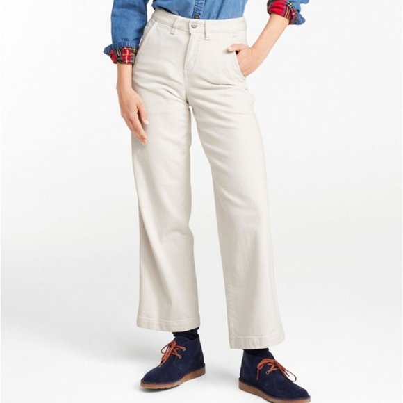 LL Bean Classic Fit Natural Colored  Wide Leg Jeans Size 18 Regular - Picture 1 of 9